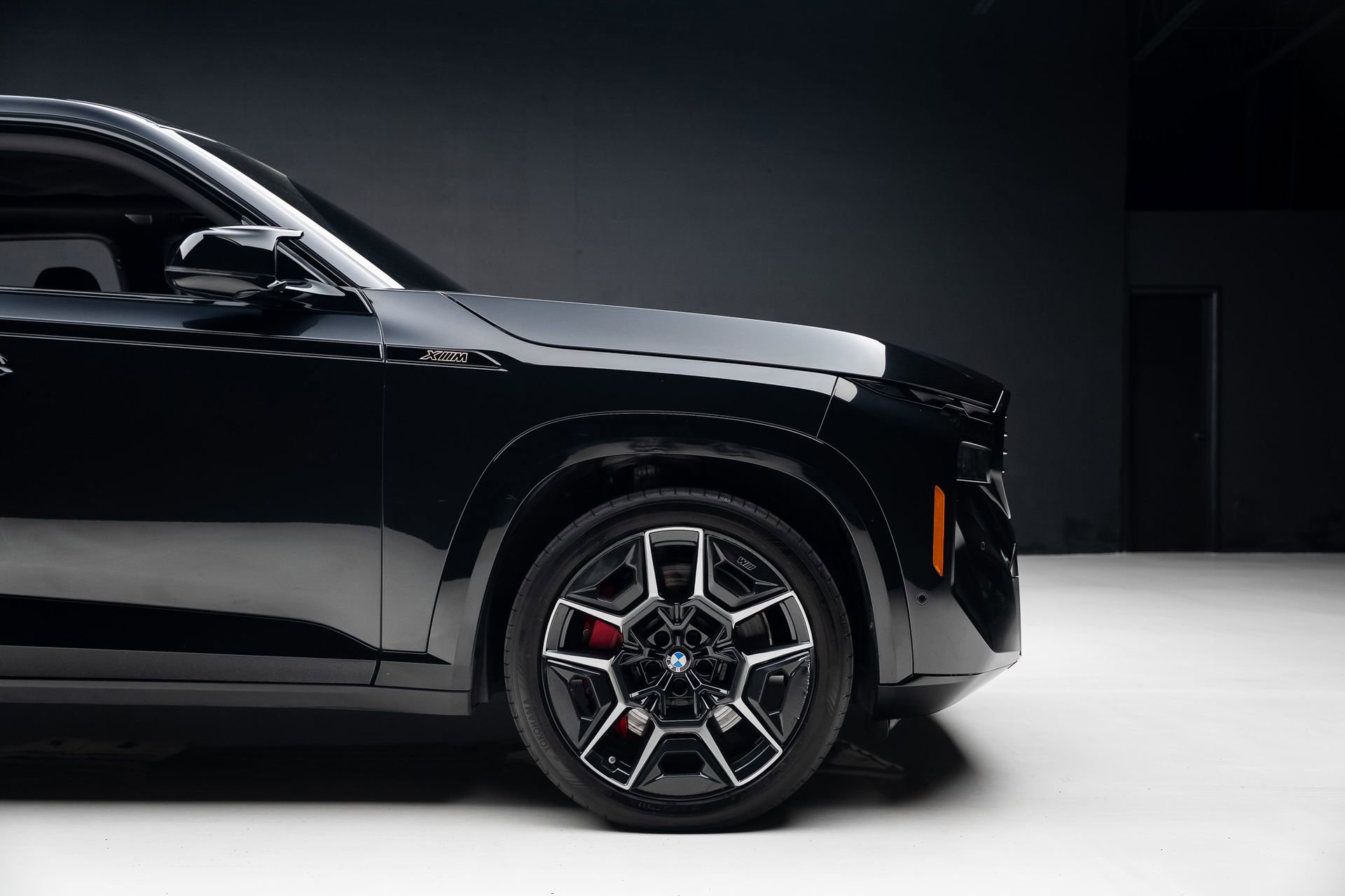 Used 2023 BMW XM w/ M Driver's Package image 41