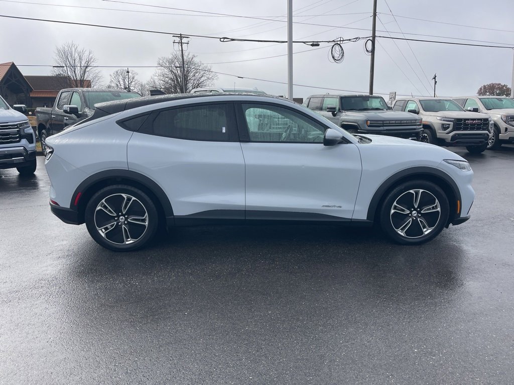 Used 2021 Ford Mustang Mach-E Select w/ Comfort/Appearance Package image 6