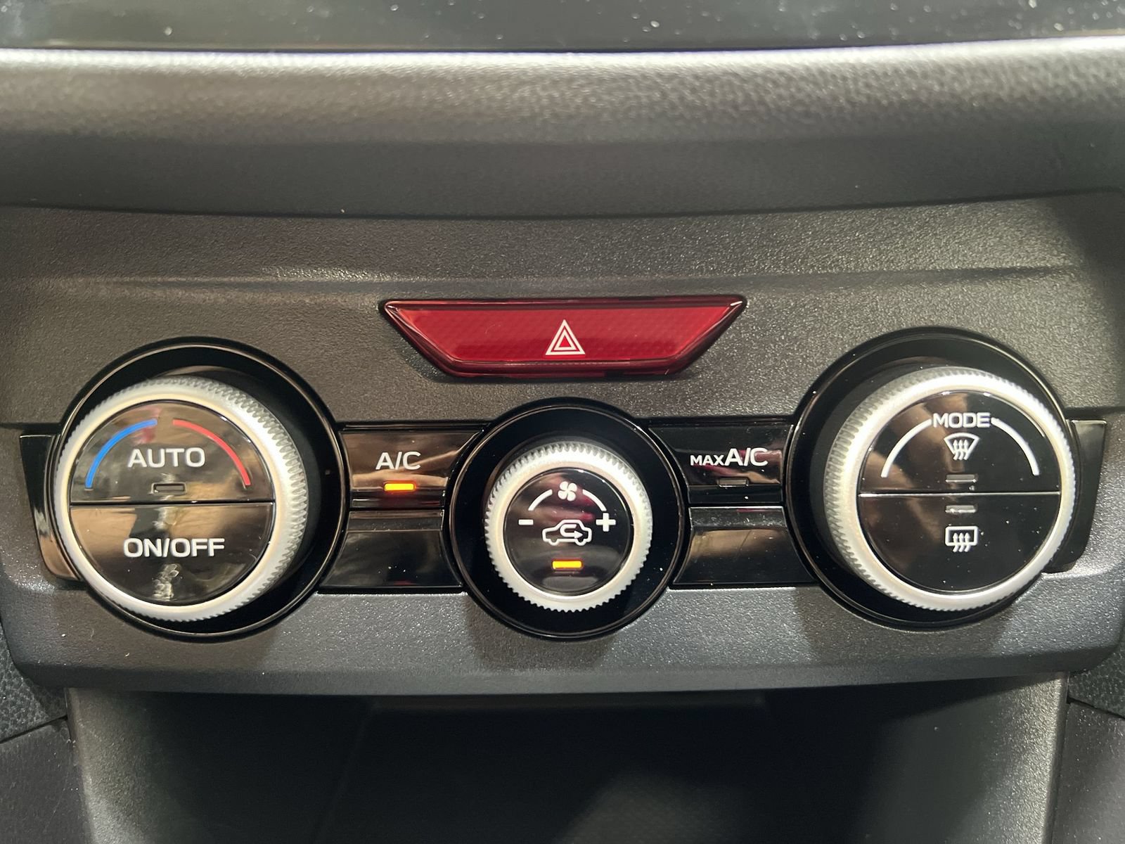 Used 2023 Subaru Crosstrek 2.0i AWD/4WD image 18