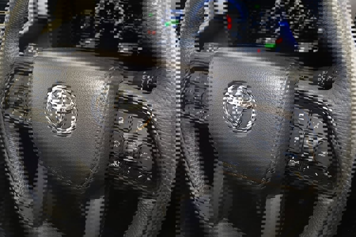 Used 2024 Toyota Sequoia Limited image 49