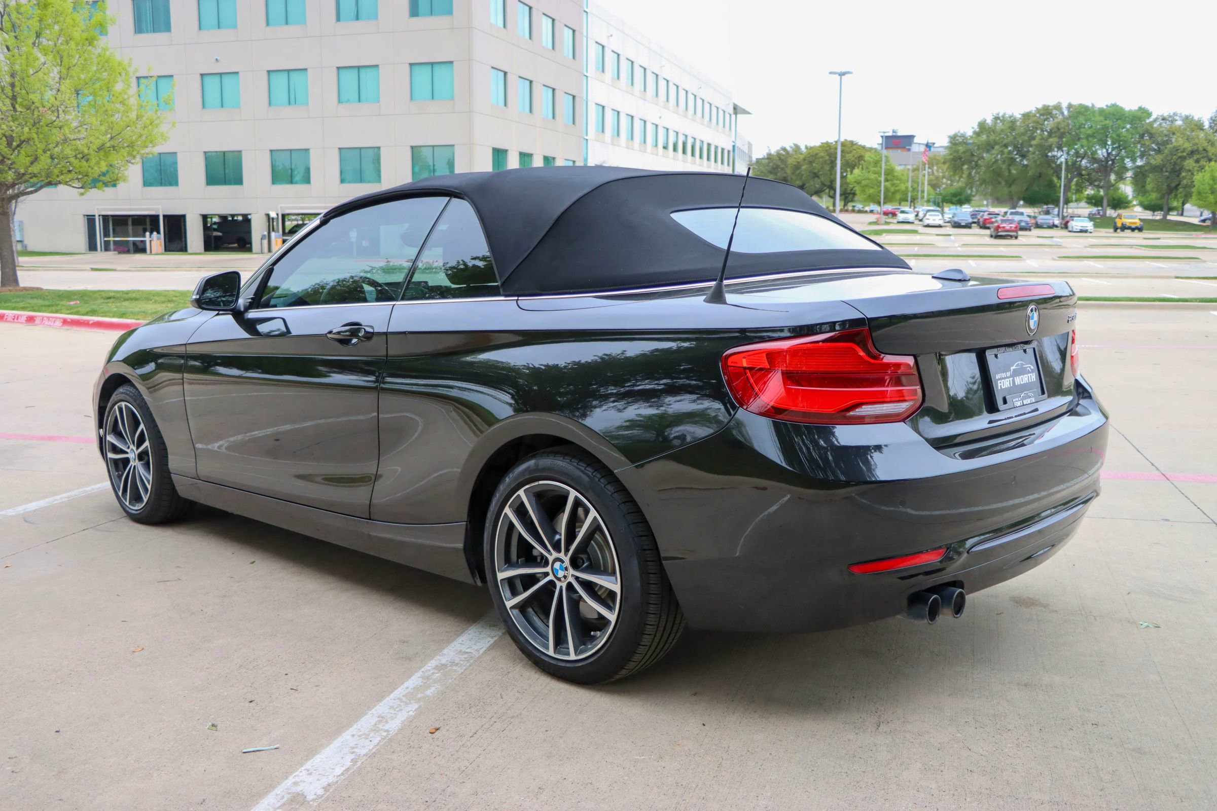 Used 2018 BMW 230i Convertible w/ Premium Package image 13