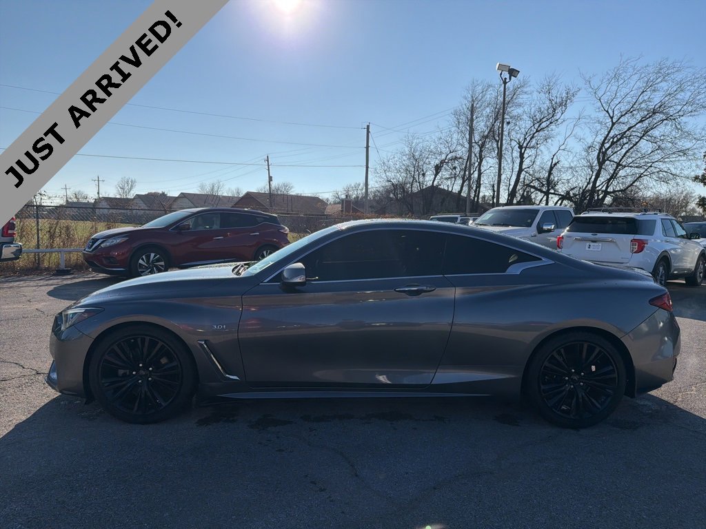 Used 2018 INFINITI Q60 3.0t Luxe image 8
