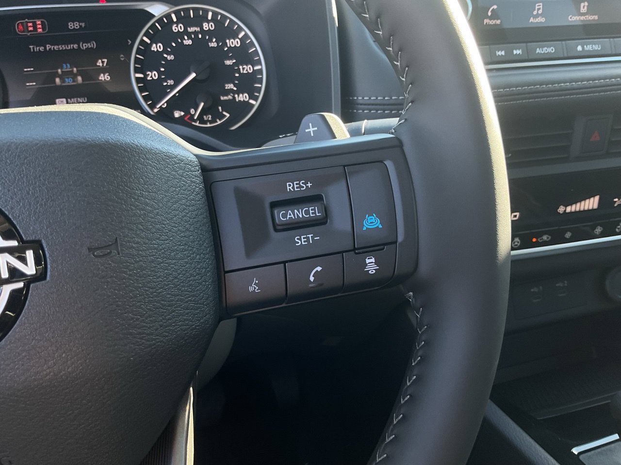 New 2027 Nissan Rogue Dark Armor AWD/4WD image 37