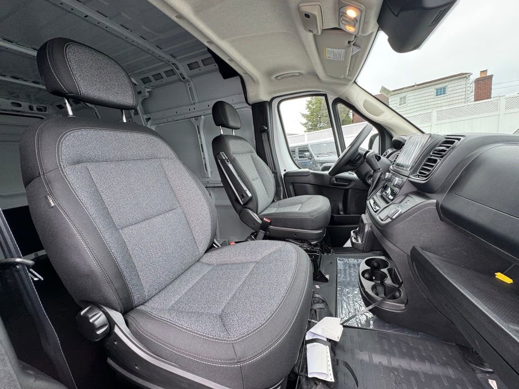 Used 2025 RAM ProMaster 2500 image 20