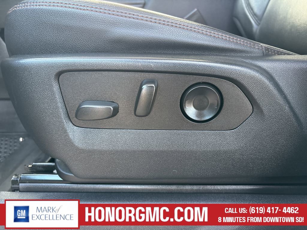 Used 2022 GMC Sierra 1500 AT4 image 17