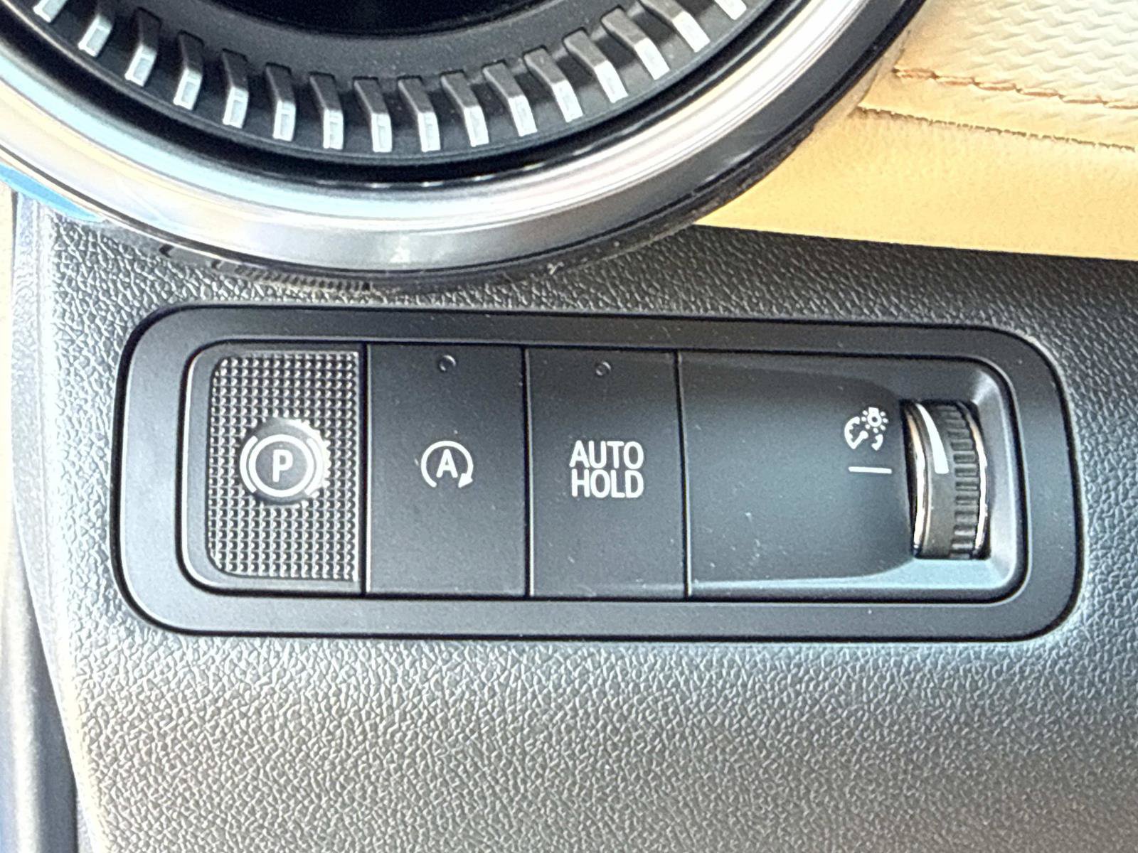 New 2027 Chevrolet Equinox ACTIV w/ Safety and Technology Package FWD image 30