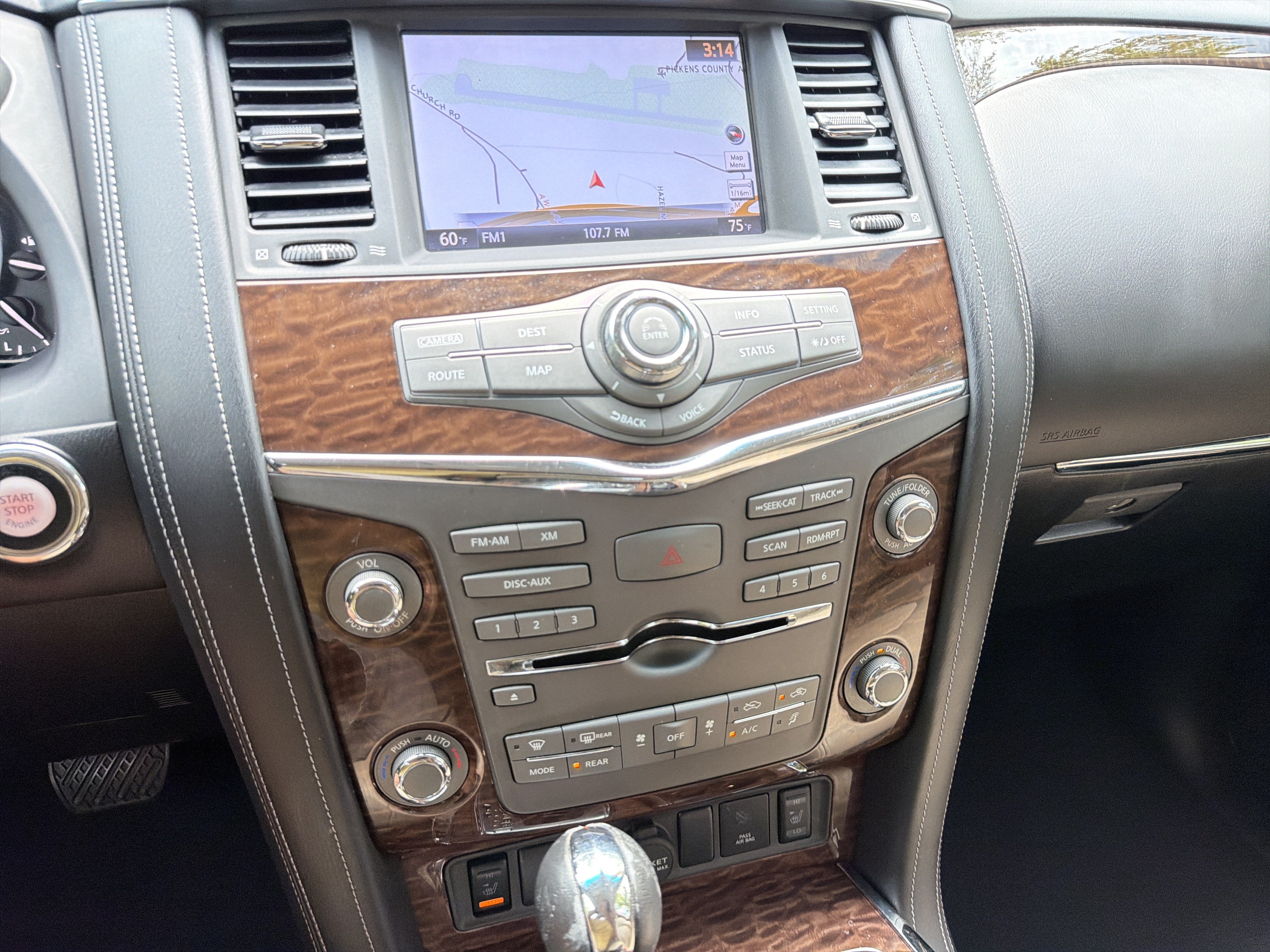 Used 2017 Nissan Armada SL w/ Interior Lighting Package RWD image 30