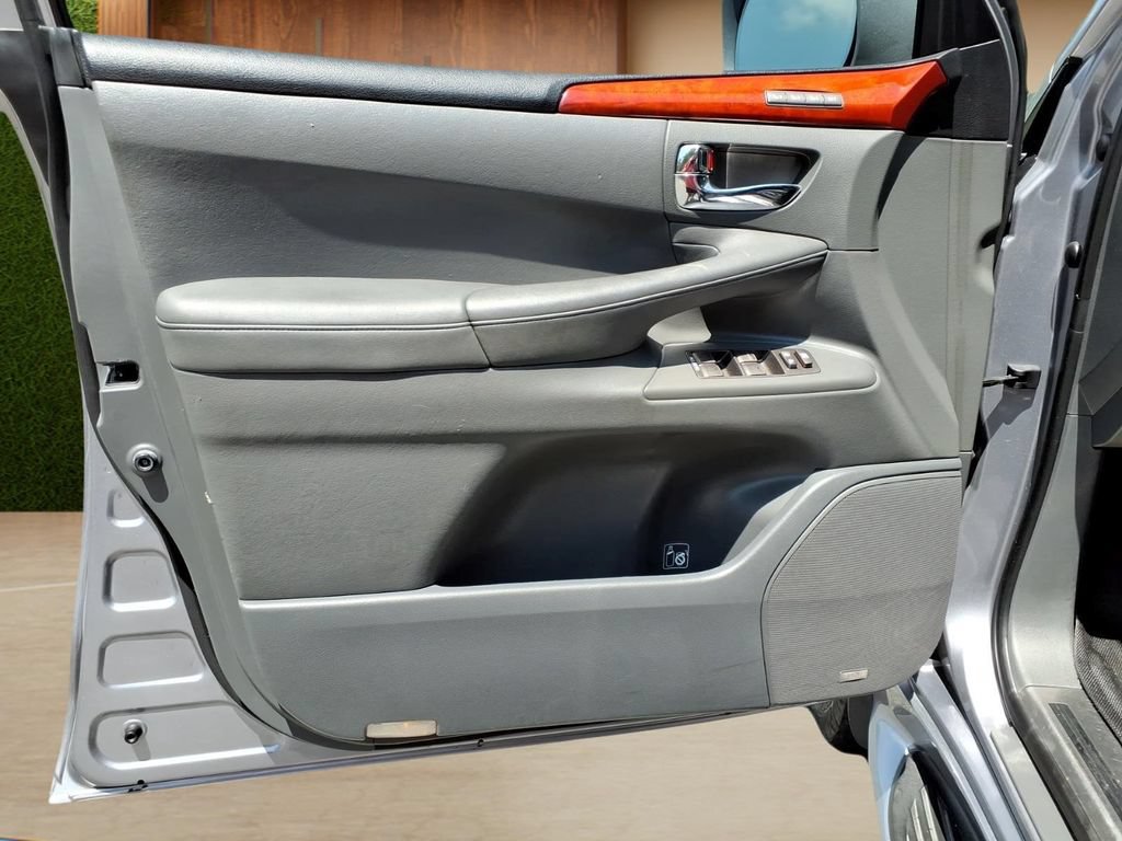 Used 2008 Lexus LX 570 4WD image 21