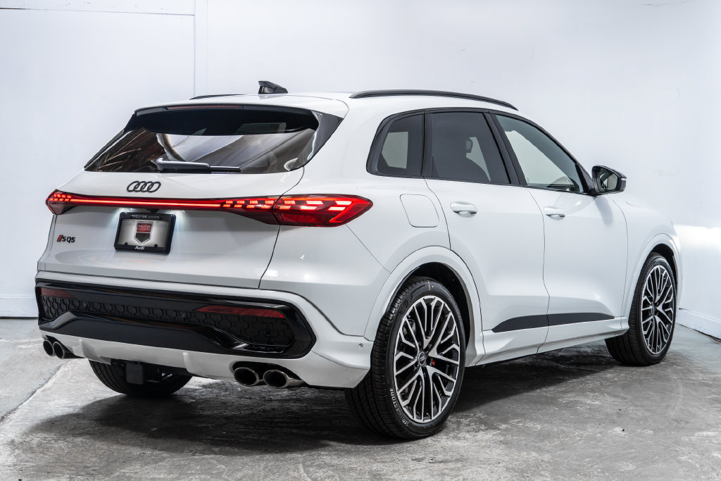 New 2026 Audi SQ5 Premium Plus AWD/4WD image 7