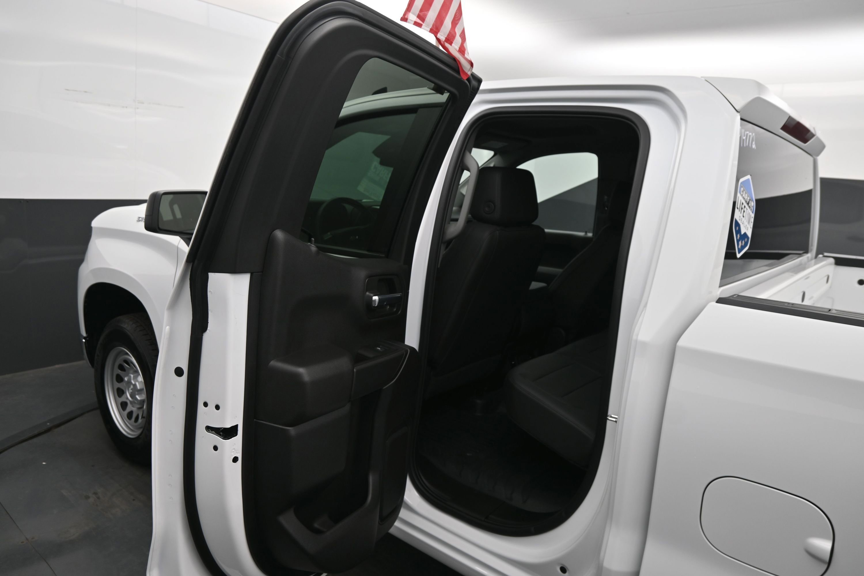 Used 2025 Chevrolet Silverado 1500 W/T w/ WT Safety Package RWD image 14