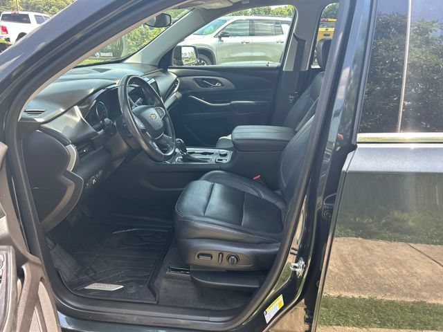 Used 2019 Chevrolet Traverse LT w/ LPO, Floor Liner Package FWD image 6
