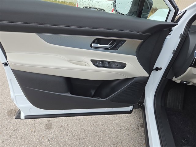 New 2026 Nissan Murano SL image 11