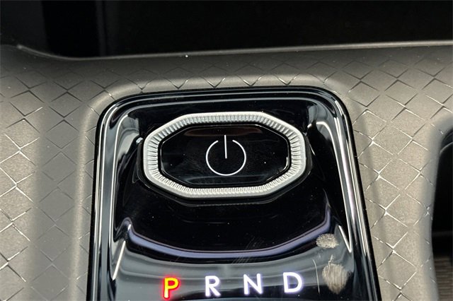 New 2025 Jeep Wagoneer Limited image 22