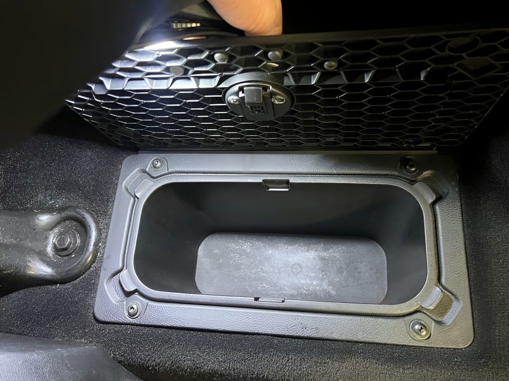 Used 2017 RAM 1500 Classic SLT image 39