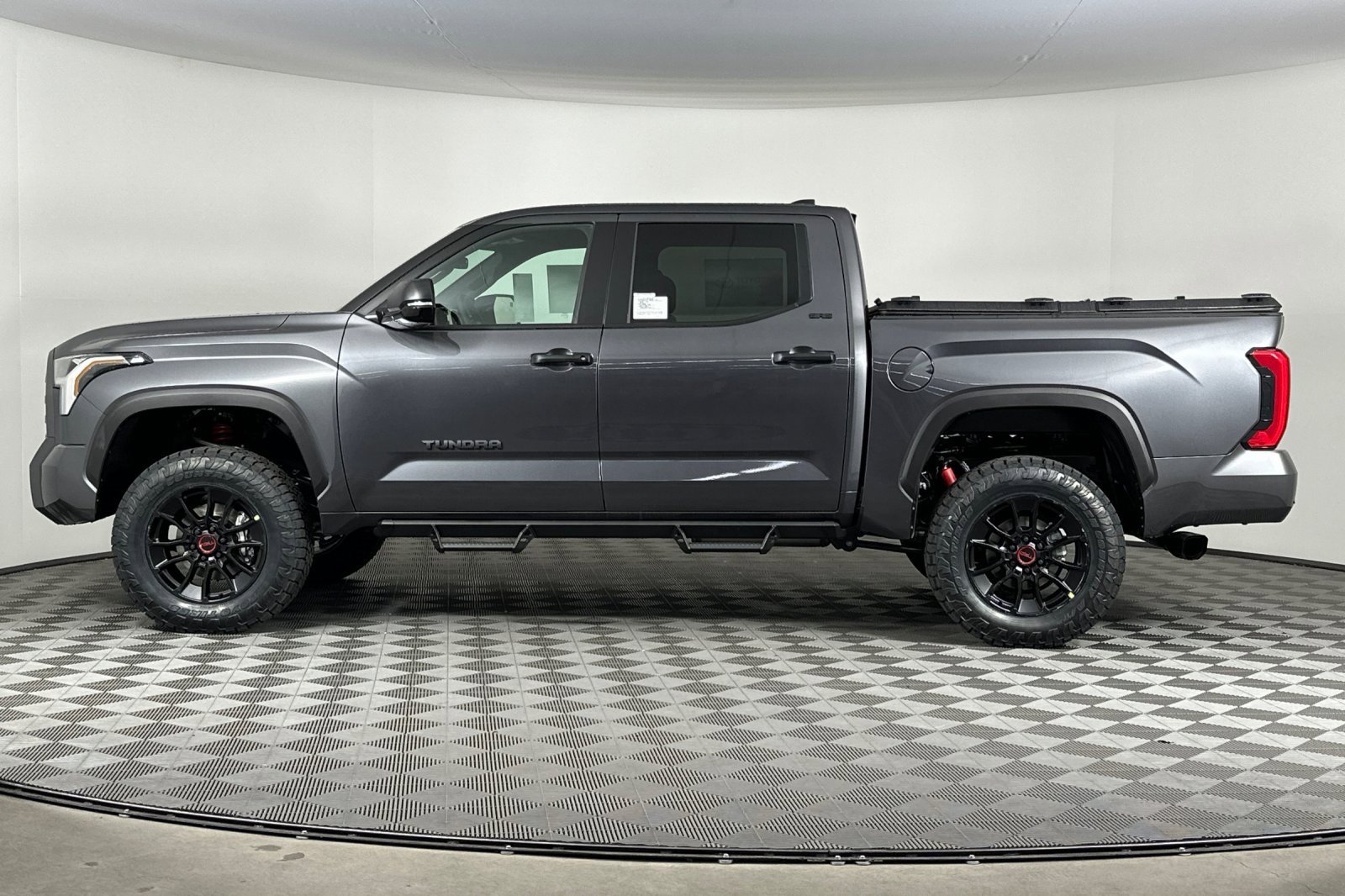 New 2026 Toyota Tundra SR5 image 7