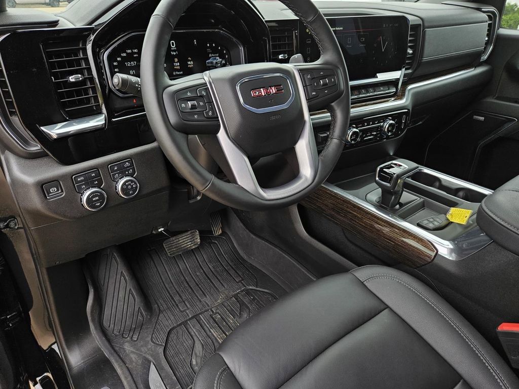 Used 2025 GMC Sierra 1500 Elevation w/ Elevation Premium Package AWD/4WD image 26