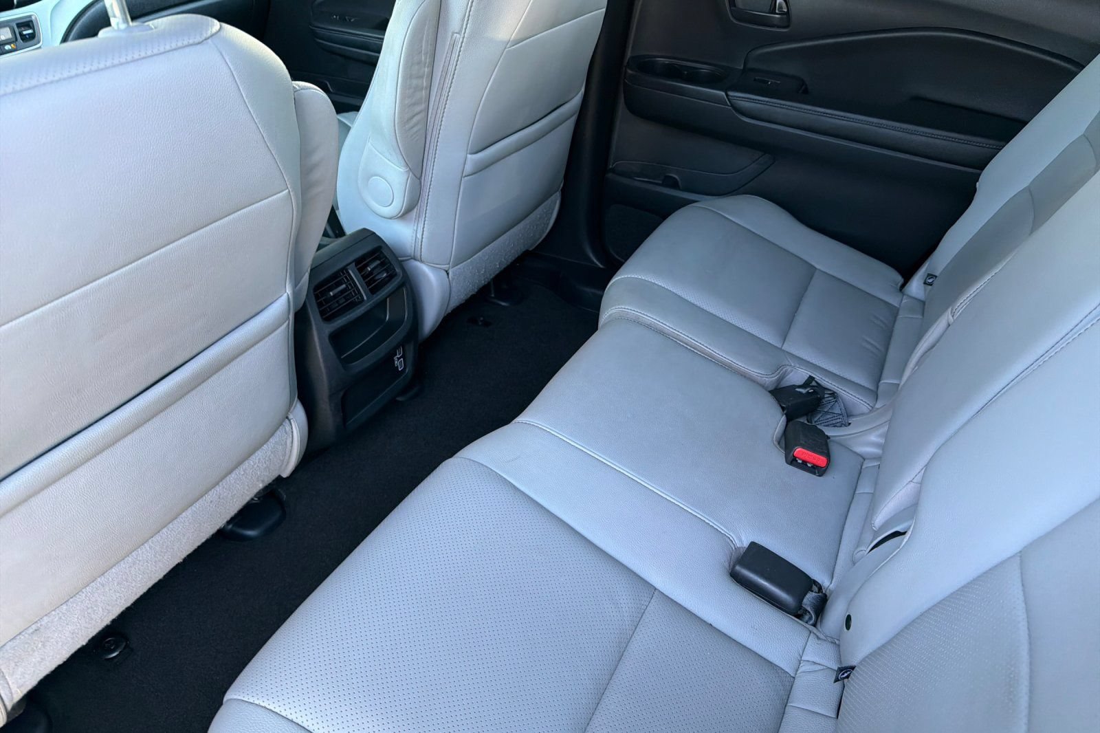 Certified 2023 Honda Passport EX-L image 12