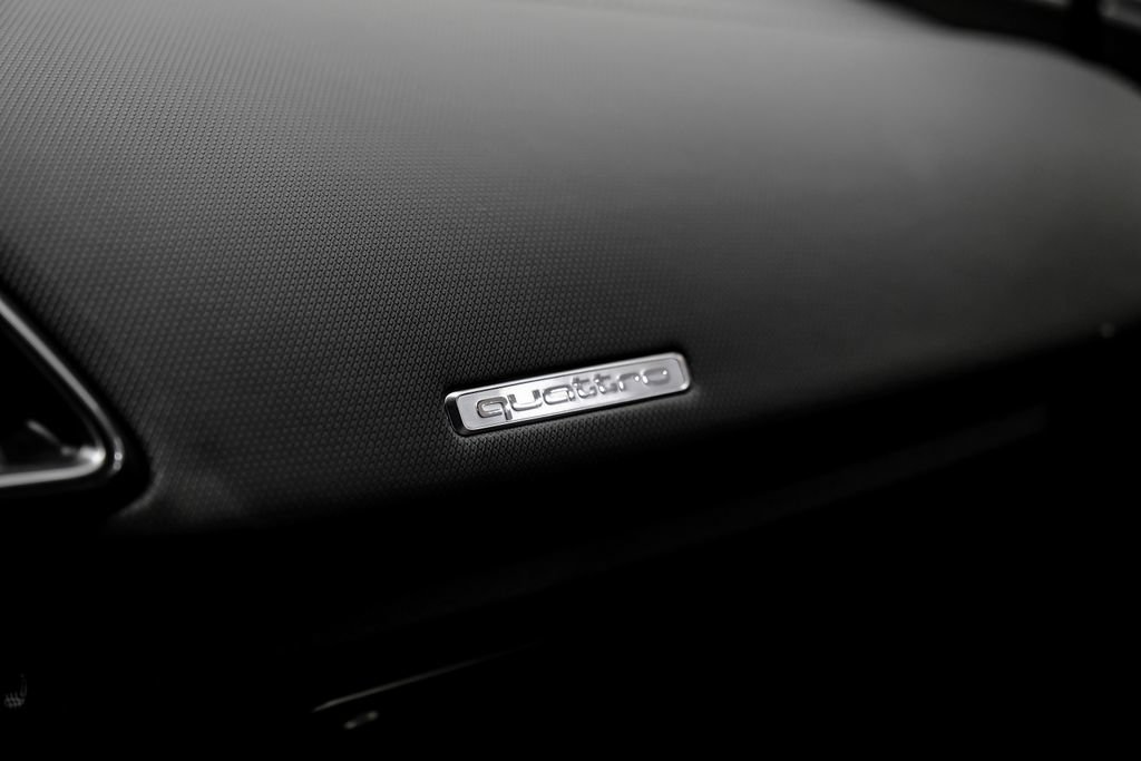Used 2018 Audi R8 V10 AWD/4WD image 32