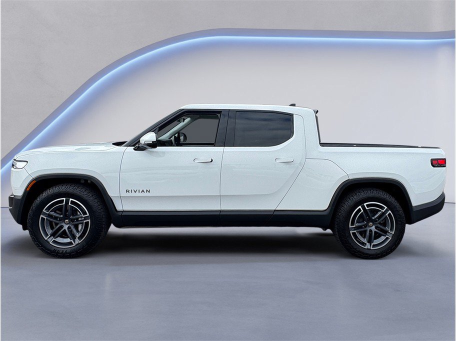 Used 2025 Rivian R1T Adventure Dual AWD/4WD image 3