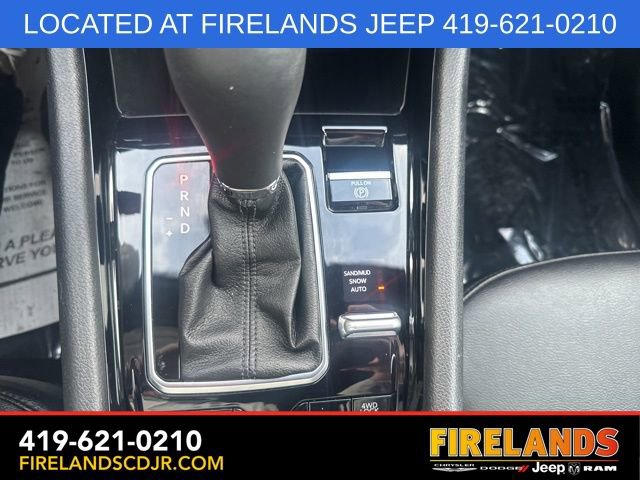 Used 2024 Jeep Compass Limited image 27