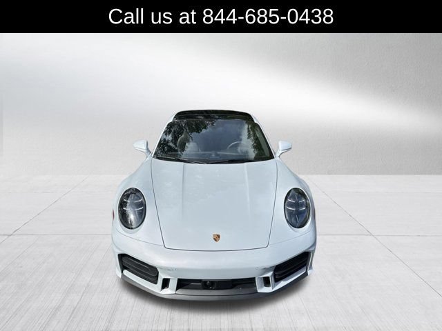 Used 2025 Porsche 911 Carrera S RWD image 2