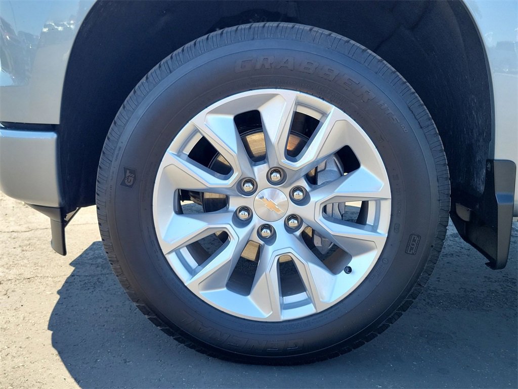 Used 2025 Chevrolet Silverado 1500 Custom image 37