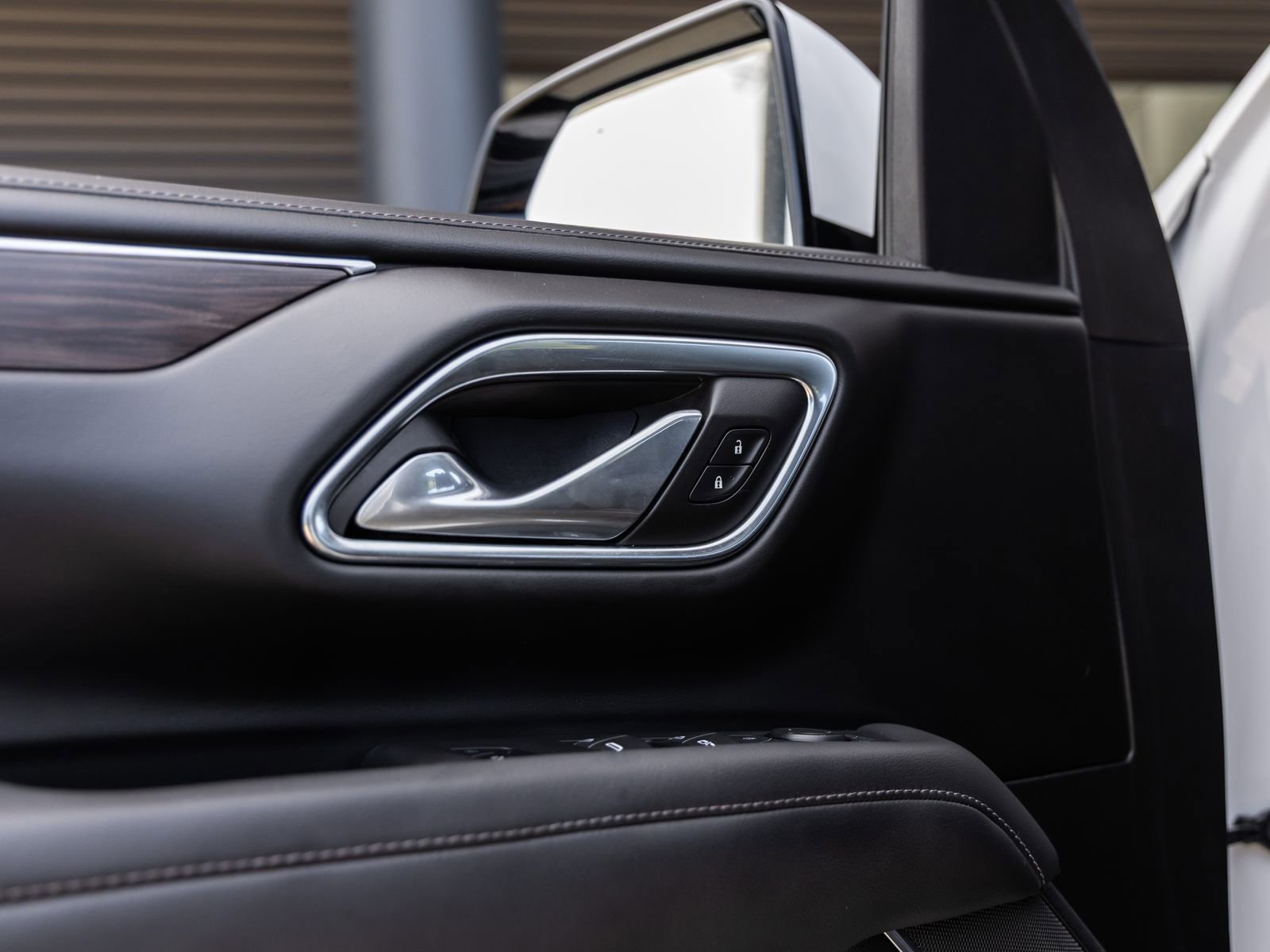 Used 2023 Chevrolet Tahoe Z71 w/ Luxury Package image 19