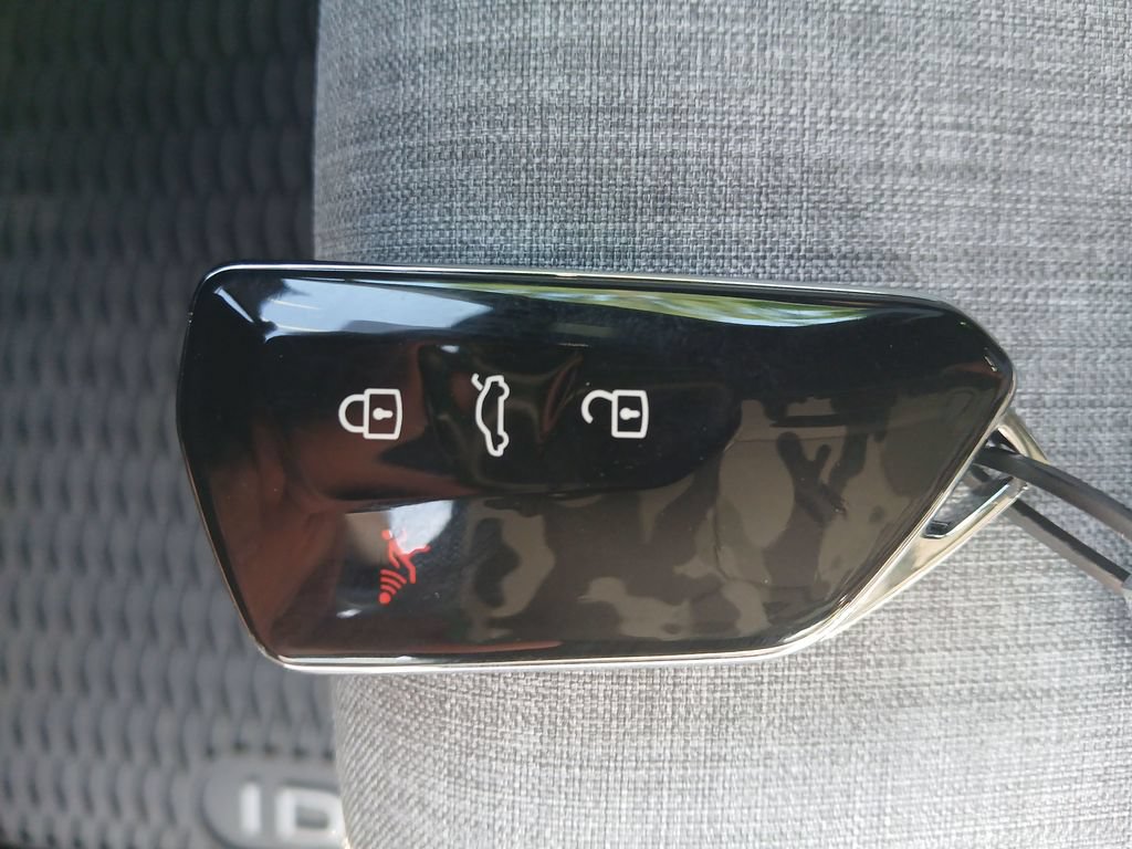 New 2026 Volkswagen ID.4 Pro AWD/4WD image 28