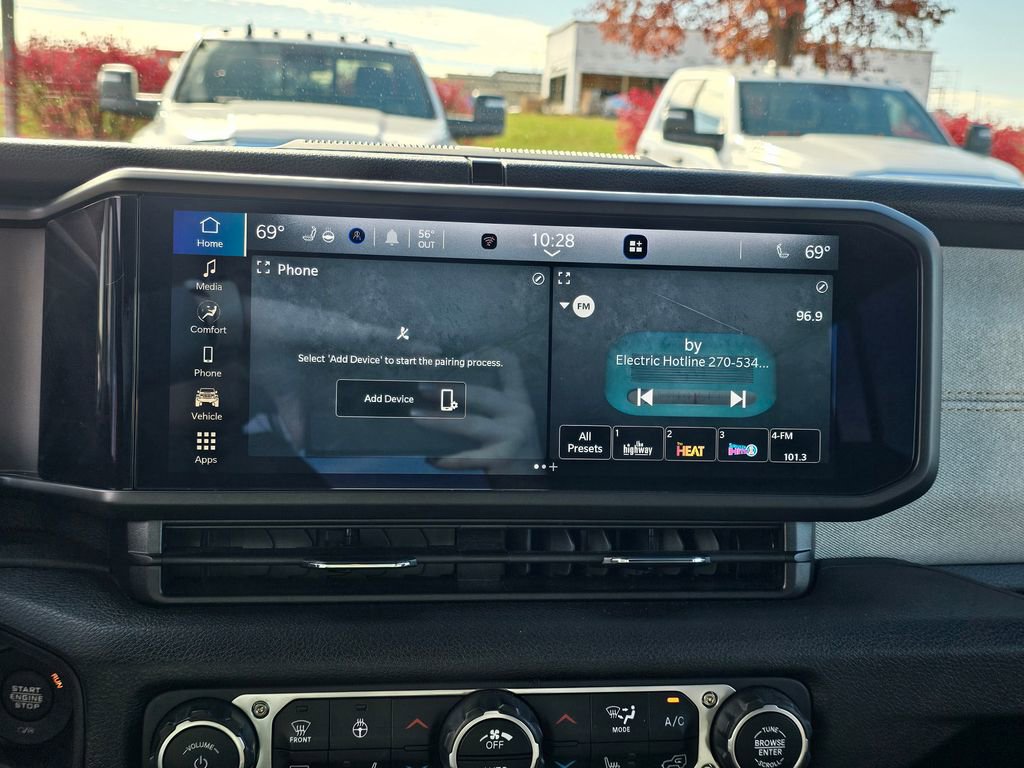 Used 2024 Jeep Wrangler Sport S image 23