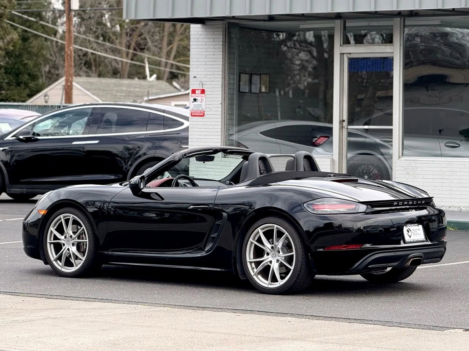 Used 2017 Porsche 718 Boxster image 11