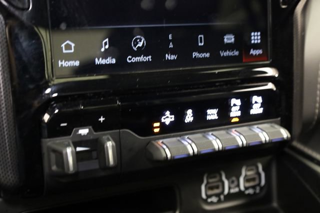 Used 2022 RAM 1500 Limited w/ Body Color Bumper Group image 23