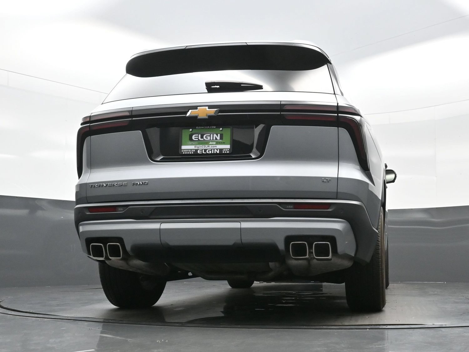 Used 2024 Chevrolet Traverse LT AWD/4WD image 32