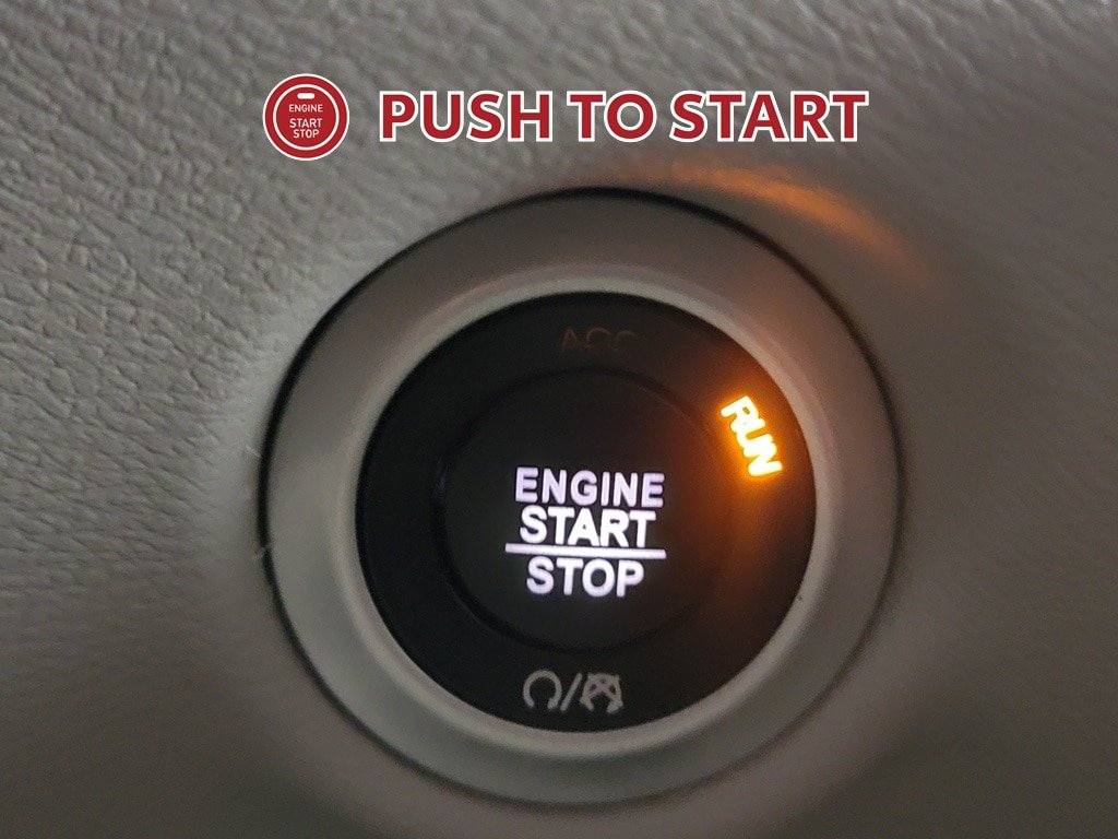 Used 2018 Chrysler Pacifica L FWD image 20