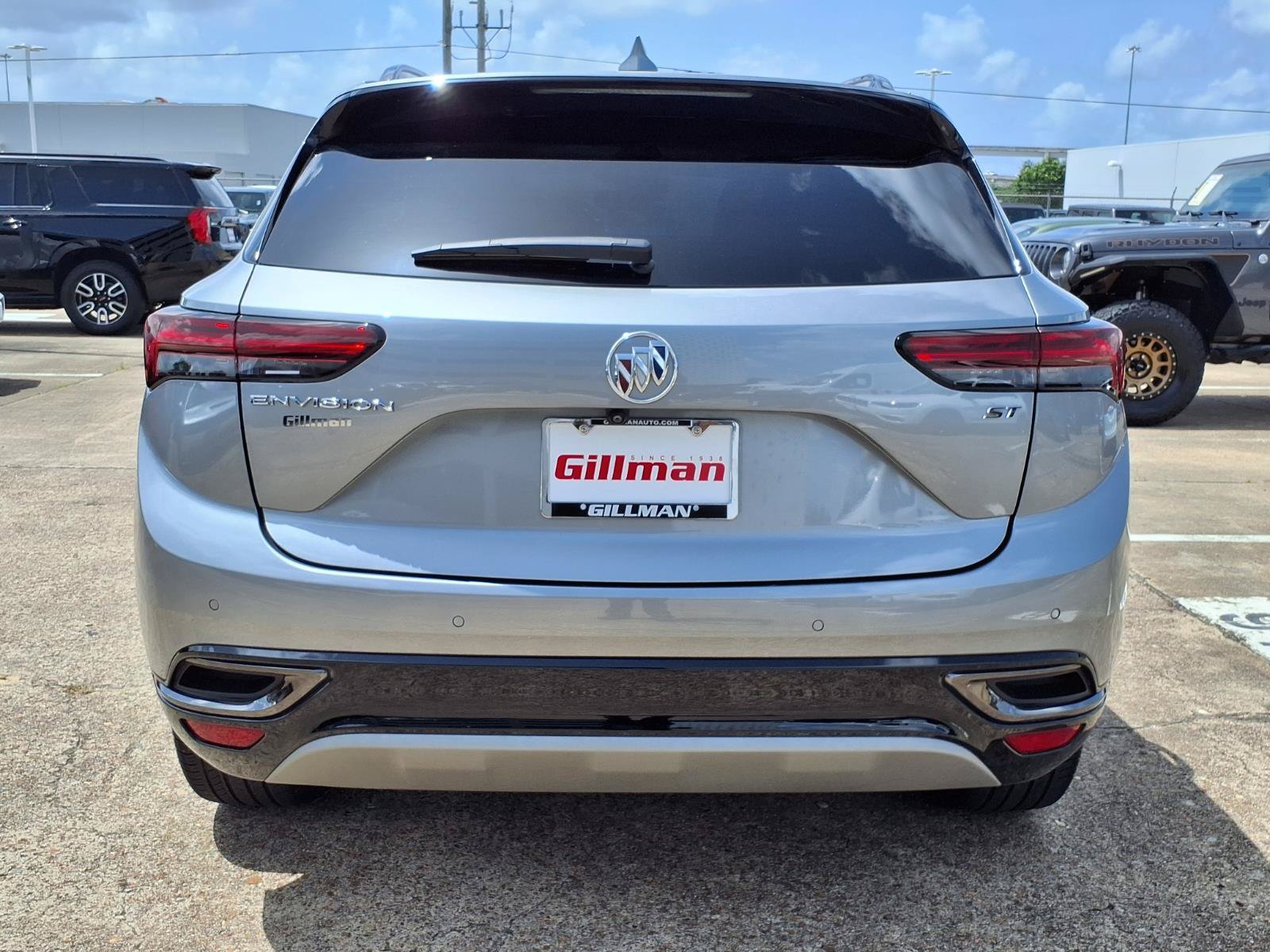 Used 2023 Buick Envision Essence w/ Sport Touring Package FWD image 26