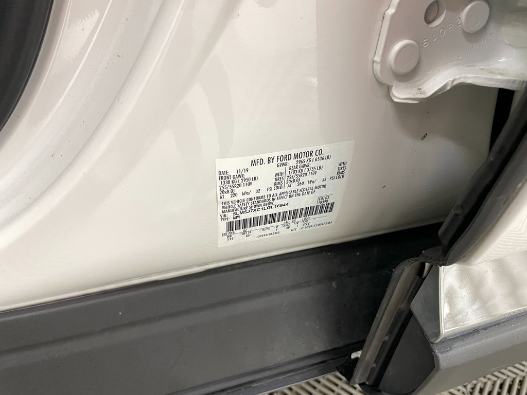 Used 2020 Lincoln Aviator Reserve w/ Elements Package Plus image 35