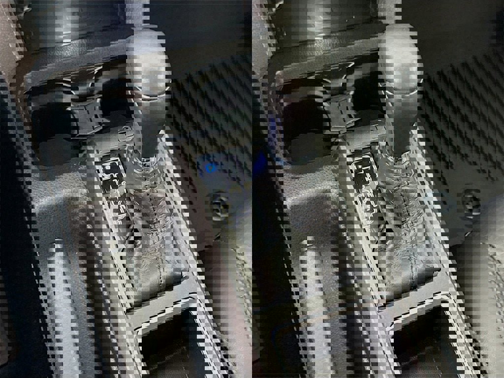 Used 2023 Toyota Tacoma TRD Off-Road image 11