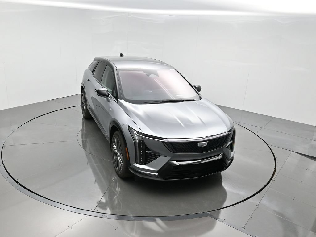 New 2027 Cadillac Optiq Premium Sport w/ LPO, Floor Liner Package AWD/4WD image 44