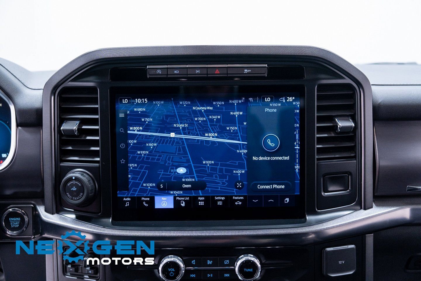 Used 2024 Ford F150 Platinum image 13