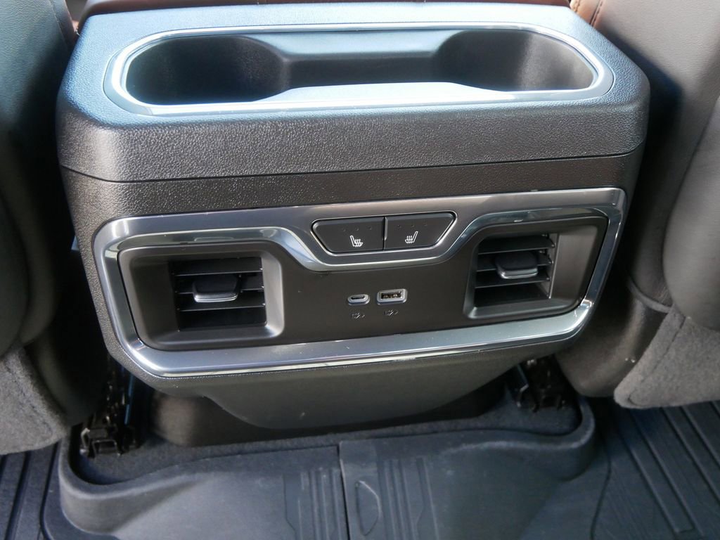Used 2024 GMC Sierra 1500 Denali Ultimate AWD/4WD image 22