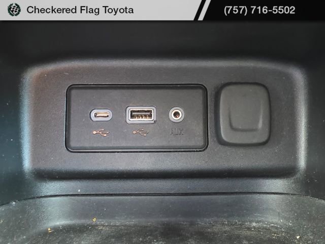 Used 2020 Chevrolet Equinox LT FWD image 20