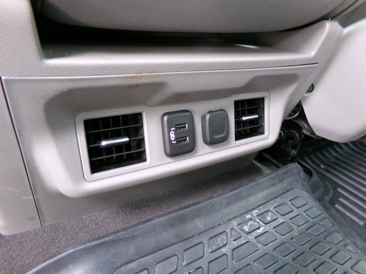 Used 2021 Chevrolet Silverado 1500 LT w/ Max Trailering Package AWD/4WD image 46