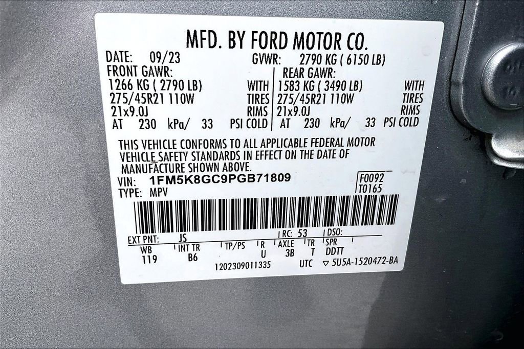 Used 2023 Ford Explorer ST w/ Equipment Group 401A AWD/4WD image 30