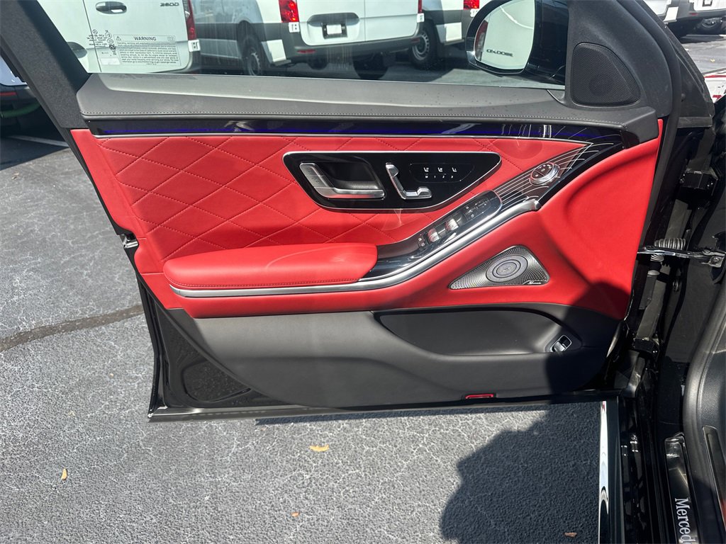 New 2026 Mercedes-Benz S 580 4MATIC Sedan image 10