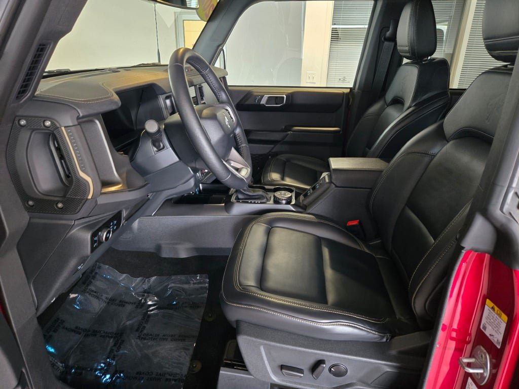 Used 2025 Ford Bronco Badlands AWD/4WD image 20
