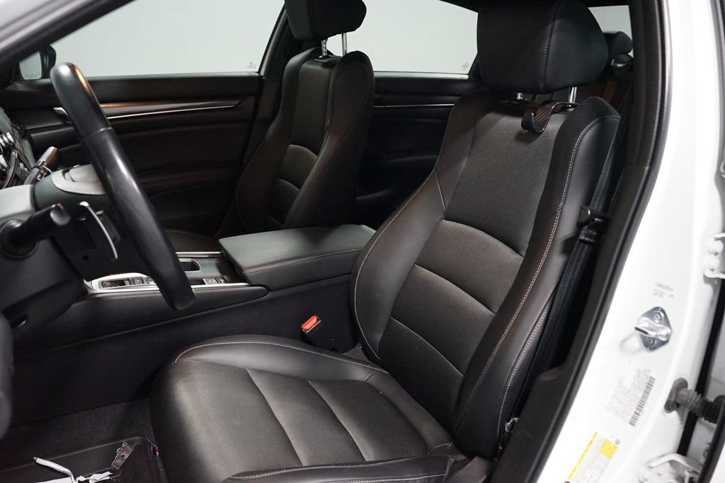 Used 2022 Honda Accord Sport image 6