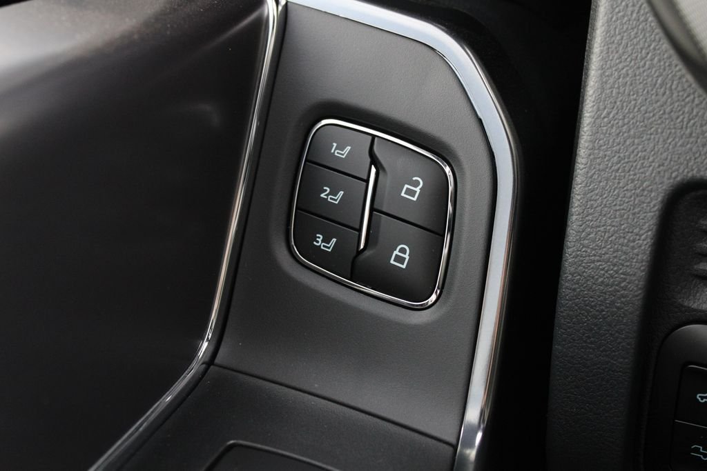 New 2026 Ford F350 Platinum AWD/4WD image 4