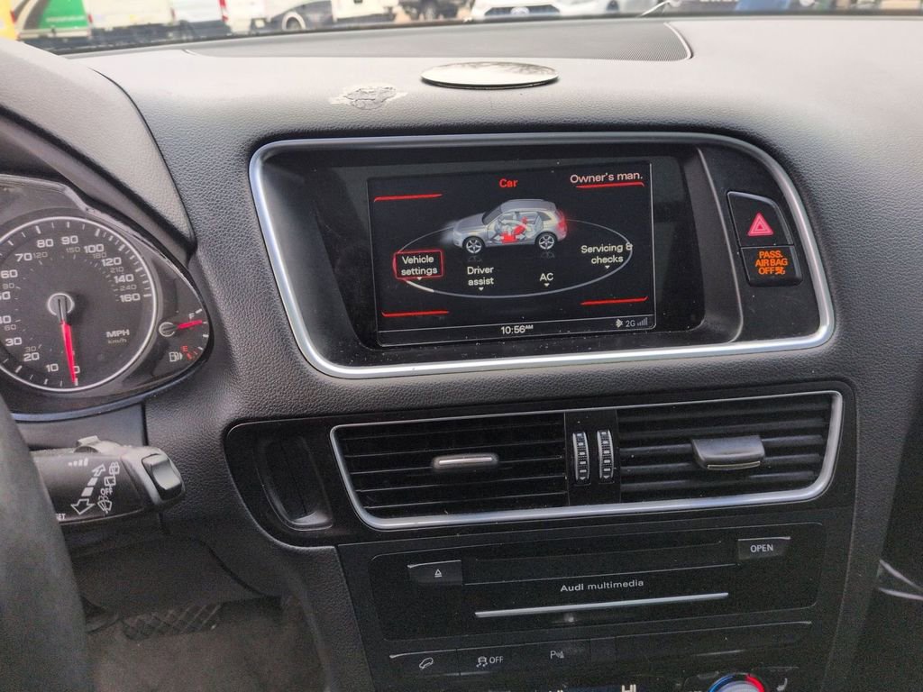 Used 2016 Audi Q5 2.0T Premium Plus w/ Technology Package AWD/4WD image 24