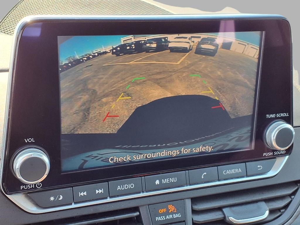 Used 2025 Nissan Altima 2.5 SV image 5