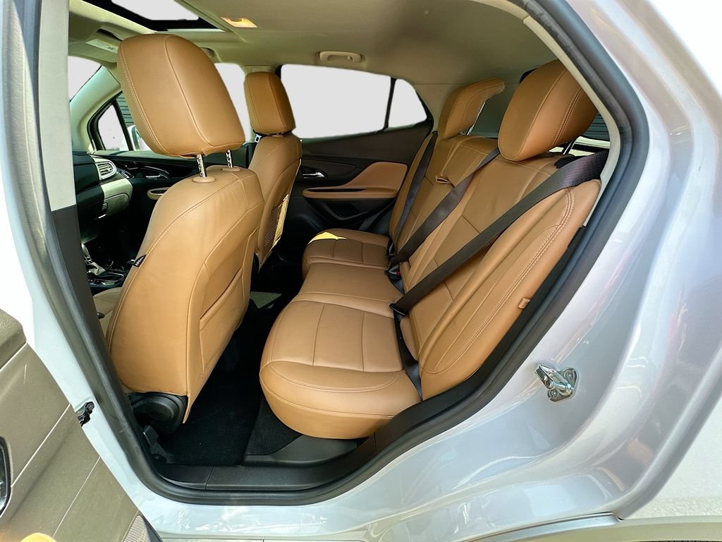 Used 2018 Buick Encore Essence AWD/4WD image 24