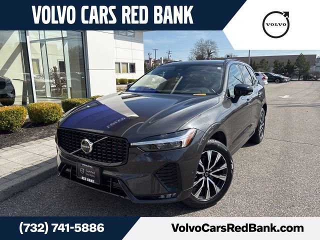 Used 2025 Volvo XC60 B5 Plus AWD/4WD image 1